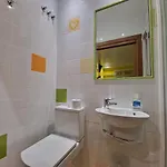 Izar Bat - Auto Check-in 圣塞瓦斯蒂安