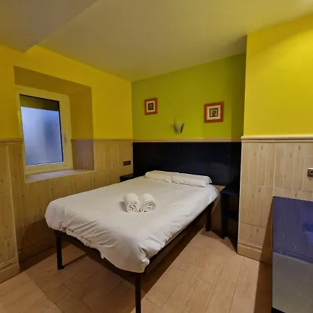 Vendégház Izar Bat *