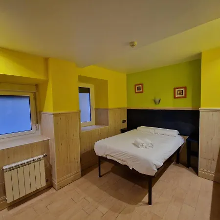 Vendégház Izar Bat