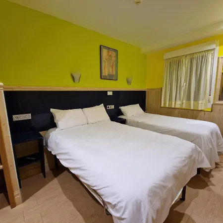 Izar Bat - Auto Check-in * 圣塞瓦斯蒂安