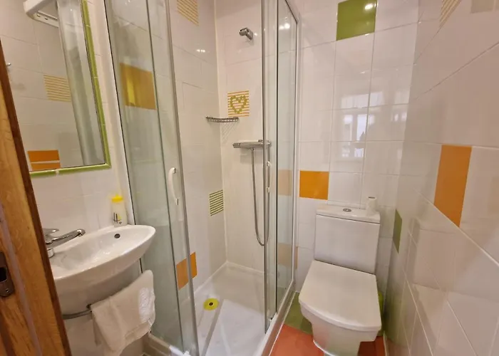 Izar Bat - Auto Check-in