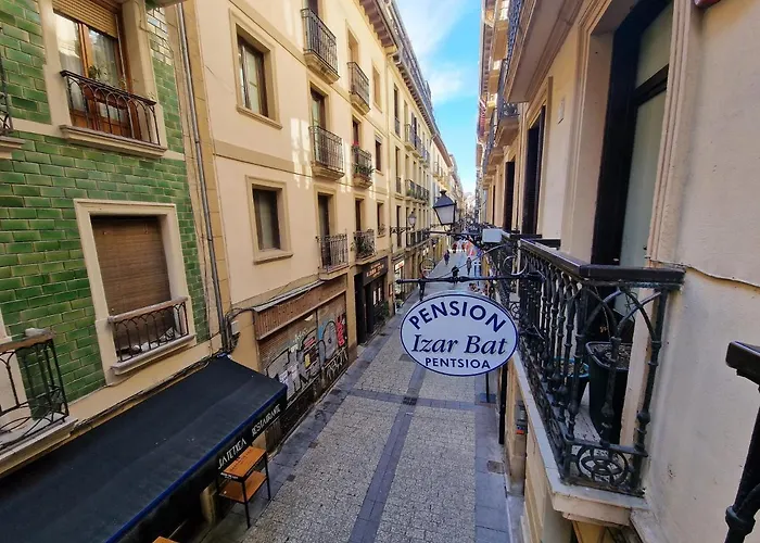 Izar Bat - Auto Check-in San Sebastián