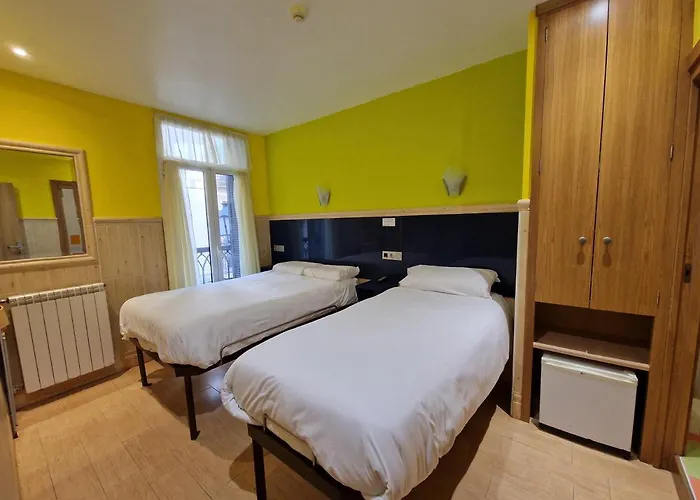 Izar Bat - Auto Check-in * Сан-Себастьян