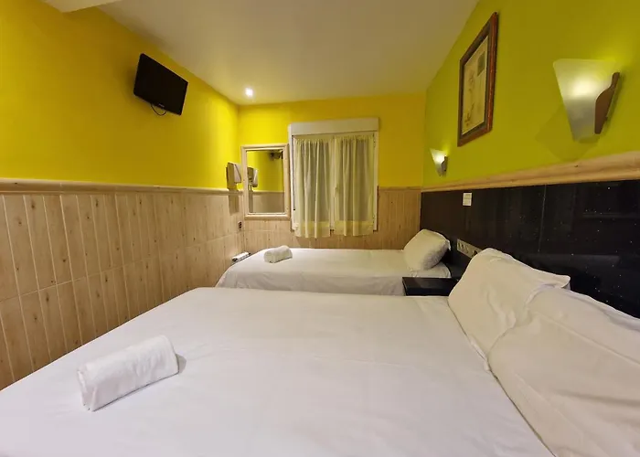 Izar Bat - Auto Check-in Pensjonat San Sebastián