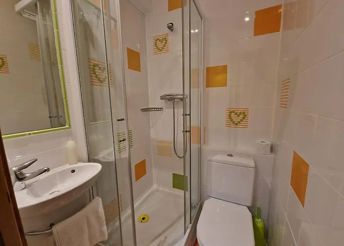 Гостевой дом Izar Bat - Auto Check-in