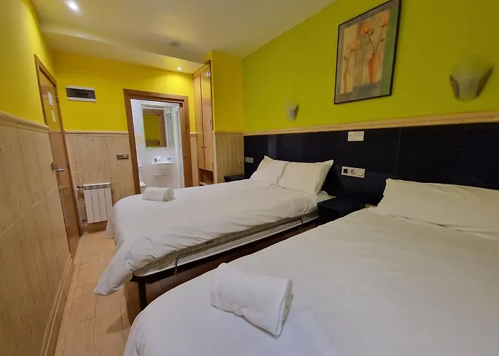 Гостевой дом Izar Bat - Auto Check-in