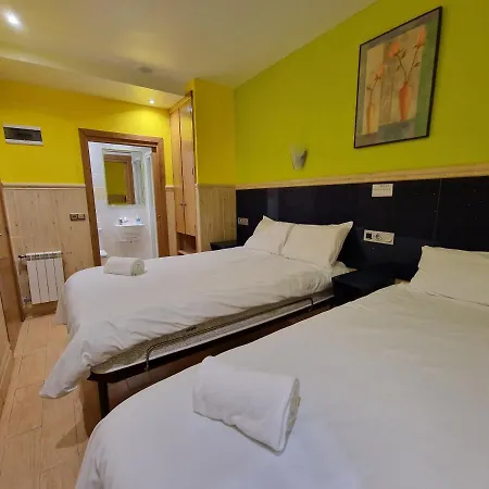 Guest house Izar Bat