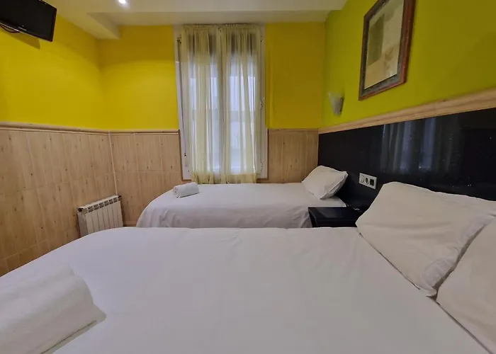 Izar Bat * San Sebastián