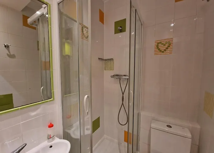 Гостевой дом Izar Bat *