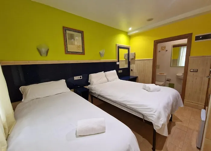 Гостевой дом Izar Bat *