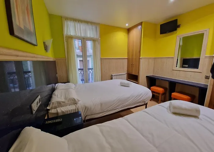 Гостевой дом Izar Bat *